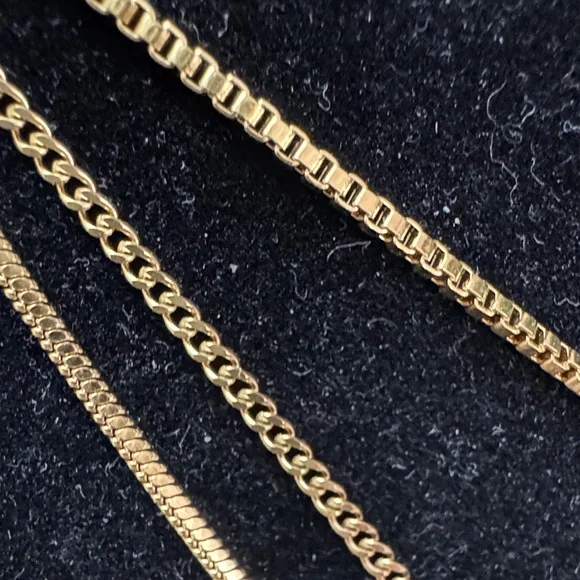 Sylvian Grant Elegant Gold Layered Necklace Set (3) - Picture 2 of 5